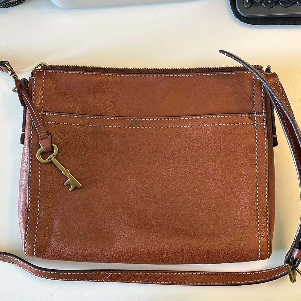 Fossil Emma crossbody